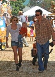 Ali Larter in Jean Shorts