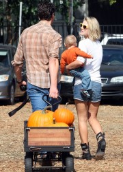 Ali Larter in Jean Shorts