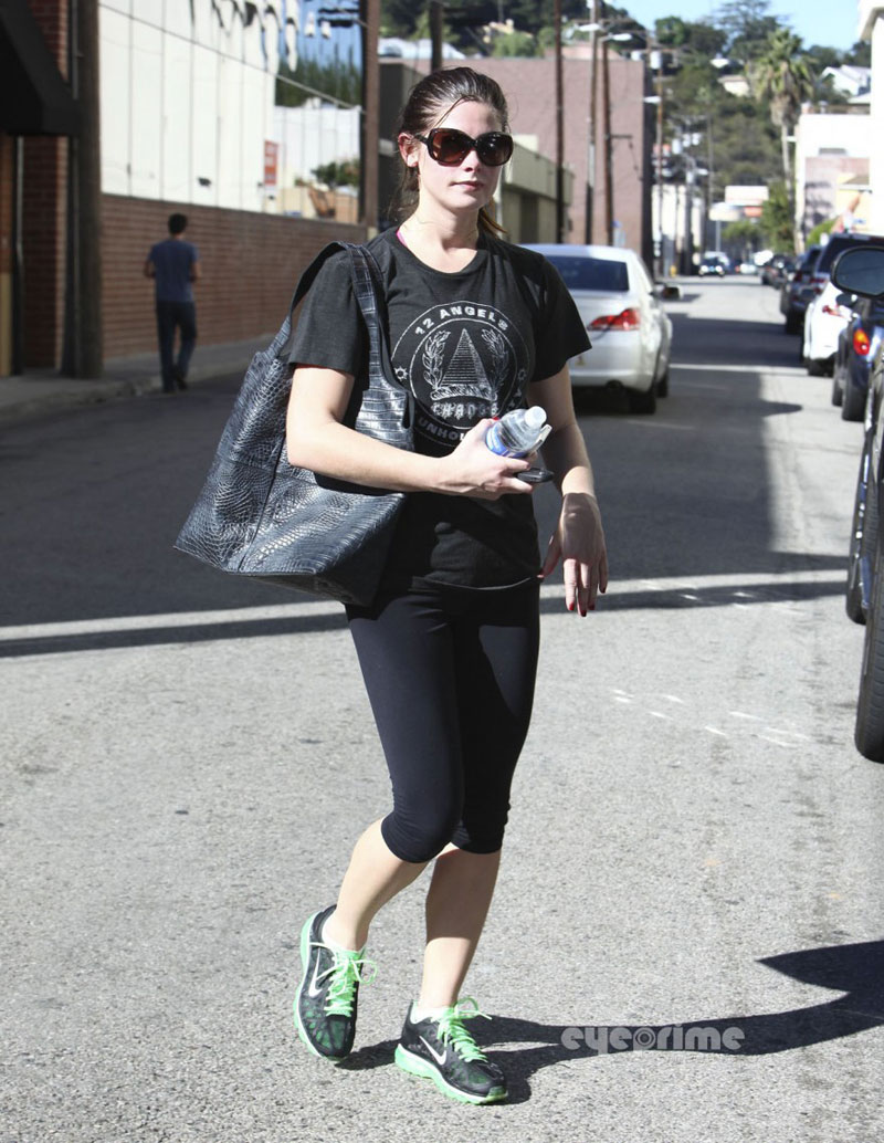 Ashley Greene in Tight Pants at the Gym in Studio City – HawtCelebs
