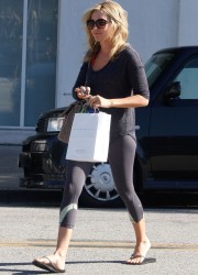 Ashley Tisdale at Andy Lecompte Hair Salon
