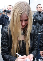 Avril Lavigne Visited Napanee