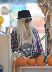 Christina Aguilera at The Pumpkin Patch