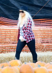Christina Aguilera at The Pumpkin Patch