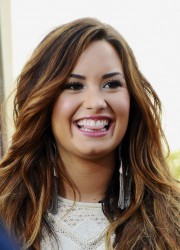 Demi Lovato on Extra at The Grove
