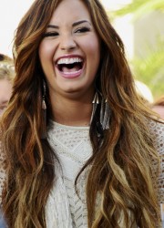 Demi Lovato on Extra at The Grove