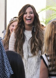 Demi Lovato on Extra at The Grove