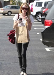 Emma Roberts Shopping