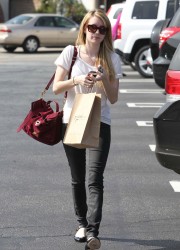 Emma Roberts Shopping
