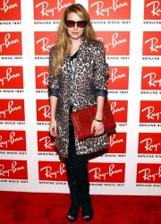 Emma Roberts at Ray-Ban Raw Sounds