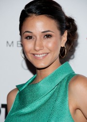 Emmanuelle Chriqui at 1st Designs for the Cure