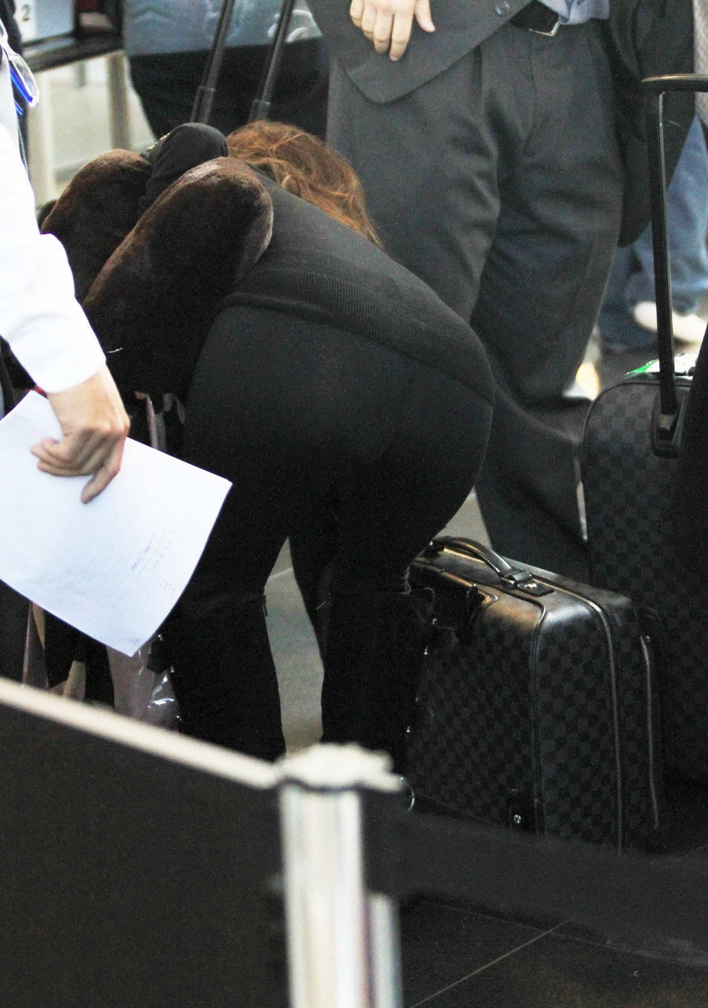 Eva Longoria in Tight Pants at LAX Airpor – HawtCelebs