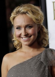 Hayden Panettiere at Fireflies In The Garden Premiere