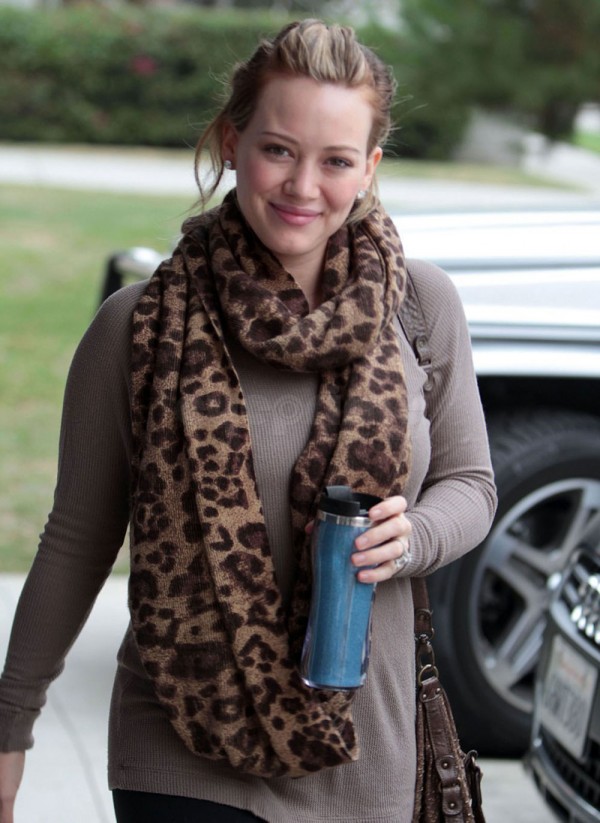 Hilary Duff Heading to the Gym