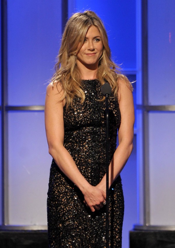 Jennifer Anistion at 25th American Cinematheque Awards