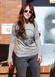 Jennifer Love Hewitt Out and About