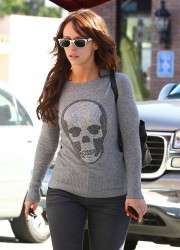 Jennifer Love Hewitt Out and About