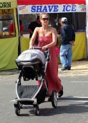 Jessica Alba and Family at The Pumpkin Patch