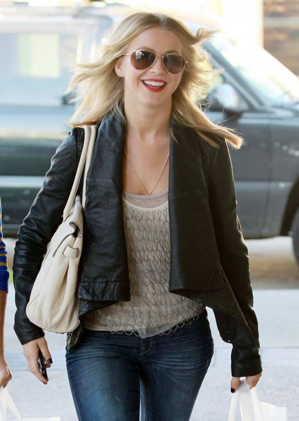 Julianne Hough Shopping Candids at Brentwood – HawtCelebs