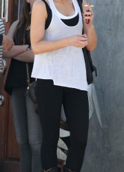 Kate Beckinsale in Tight Pants at Bike Ride in Los Angeles