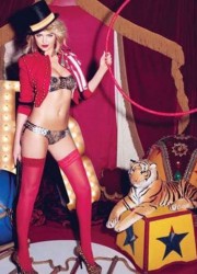 Kate Upton Beach Bunnys 2012 Photoshoot