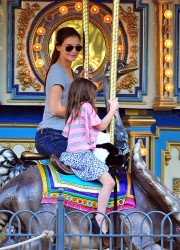 Katie Holmes, Suri and Tom Cruise at Schenley Plaza in Pittsburgh