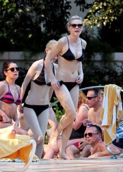 Kirsten Dunst in Bikini