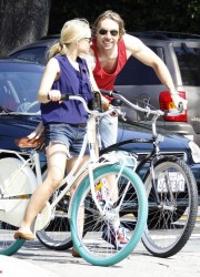 Kristen Bell on Bike Ride