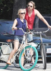 Kristen Bell on Bike Ride