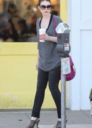 Michelle Trachtenberg In Beverly Hills