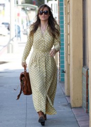 Olivia Wilde Heading to Lunch at Kind Creme Restaurant in LA