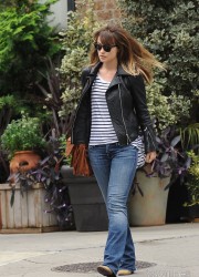 Olivia Wilde Out in Tribeca