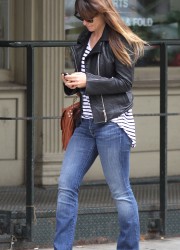 Olivia Wilde Out in Tribeca