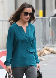 Pippa Middleton In South Kensington