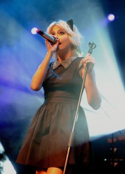 Pixie Lott Performs at Q Awards Show