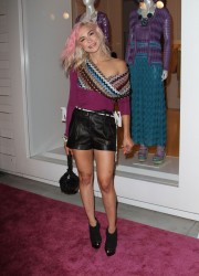 Samaire Armstrong at Rodeo Drive Walk of Style Award