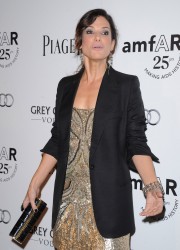 Sandra Bullock at amfAR