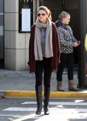 Selena Gomez Buying Flowers