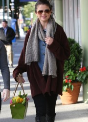 Selena Gomez Buying Flowers