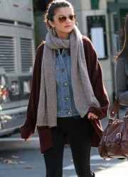 Selena Gomez Buying Flowers