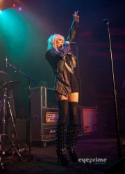 Taylor Momsen Performs at the Hollywood Palladium