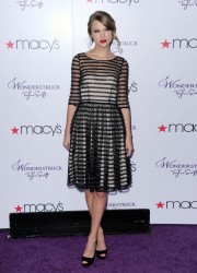 Taylor Swift at Wonderstruck Fragrance Launch