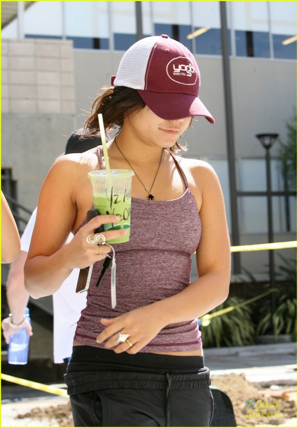 Vanessa Hudgens in Los Angeles