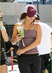 Vanessa Hudgens in Los Angeles