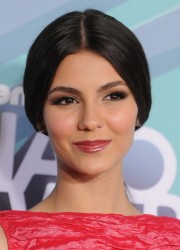 Victoria Justice - TeenNick HALO Awards at Hollywood Palladium