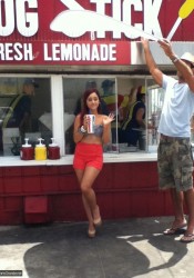 Ariana Grande Personal Twitter Photo