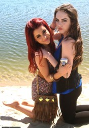 Ariana Grande Personal Twitter Photo