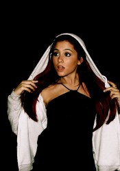 Ariana Grande Personal Twitter Photo