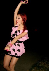 Ariana Grande Personal Twitter Photo