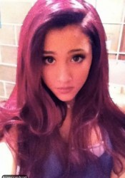 Ariana Grande Personal Twitter Photo