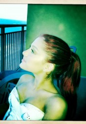 Ariana Grande Personal Twitter Photo